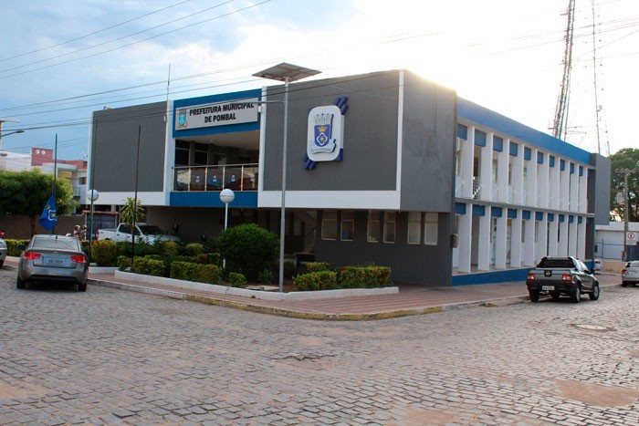Em Pombal-PB, bares reabrem, mas com proibição de consumo de bebidas alcoólicas