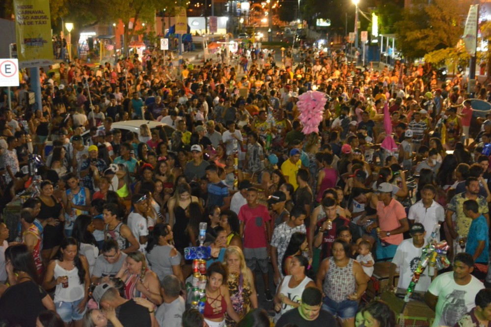 Governador decide suspender feriadão de carnaval na Paraíba
