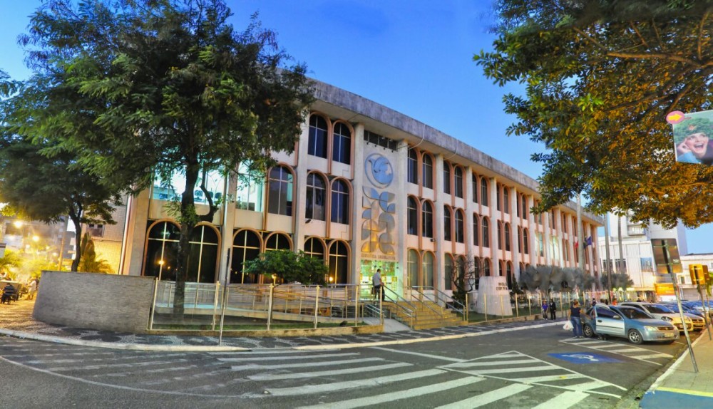 Um terço dos deputados estaduais da PB foram infectados pela Covid-19