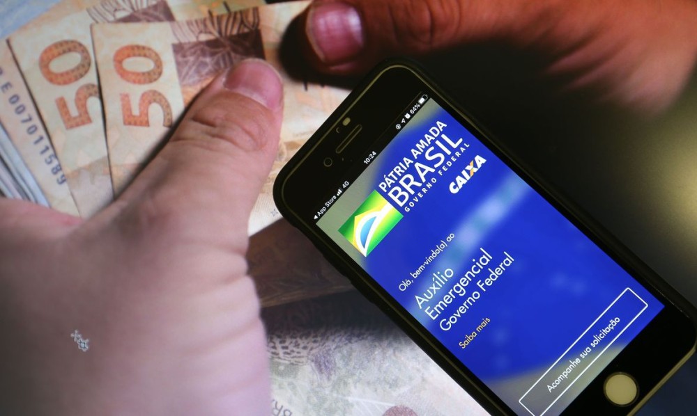 Caixa antecipa pagamento de terceira parcela do auxílio emergencial