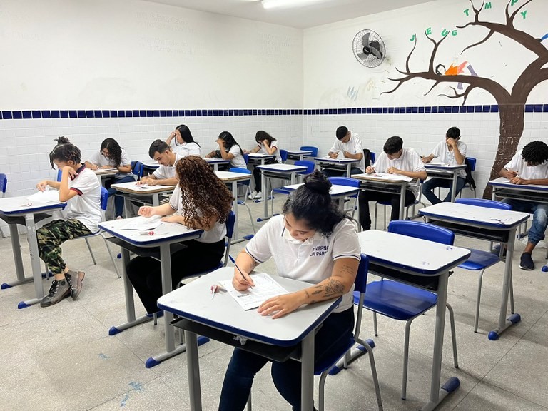 Paraíba anuncia divulgação de edital de concurso público para o Magistério com 2 mil vagas