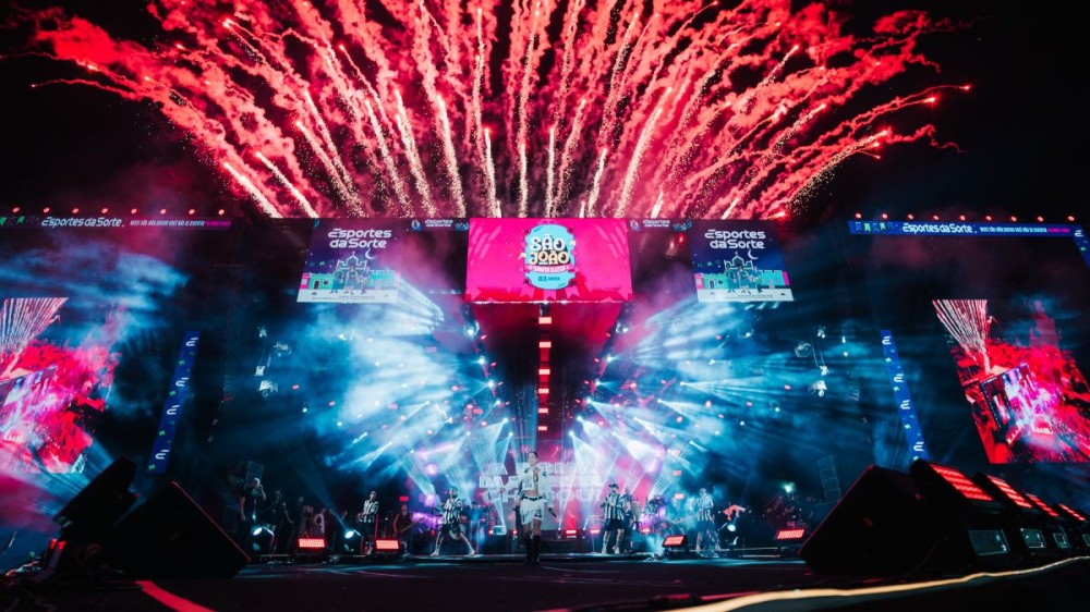 Véspera de São João tem noite vibrante com Michelle Andrade, Thiago Freitas, Brasas do Forró e Geová do Acordeon em Santa Luzia