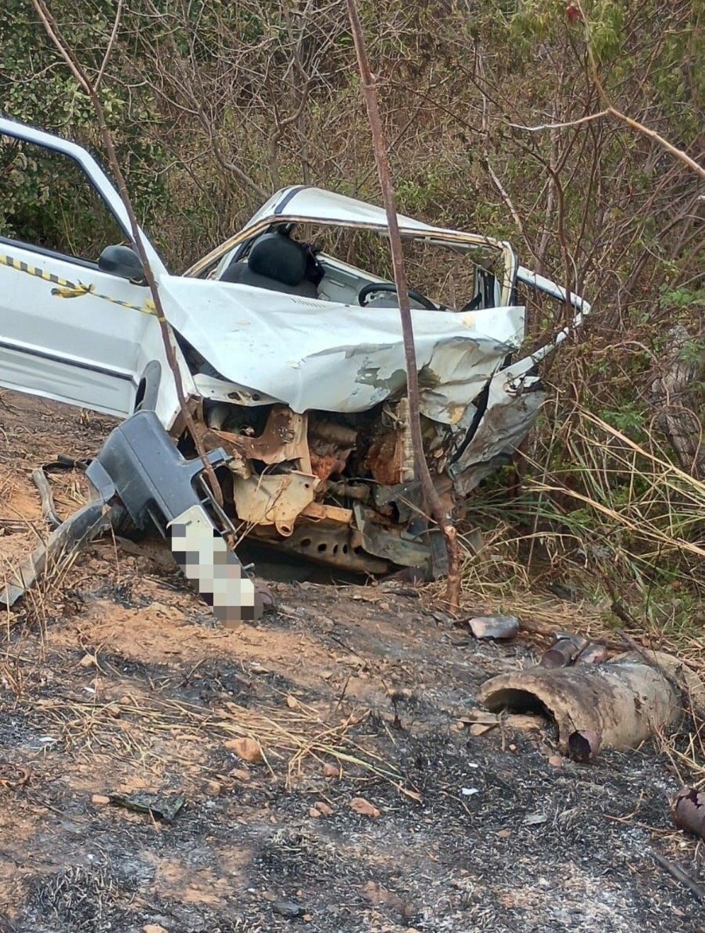 Grave colisão entre carros deixa três mortos e dois feridos na PB-238, entre Desterro e Teixeira
