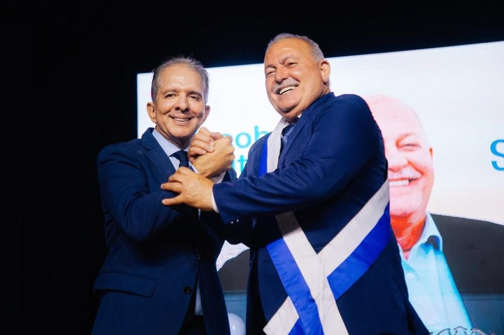 Posse de Jacob Souto marca transição em Patos e projeta novo desafio político para Nabor Wanderley