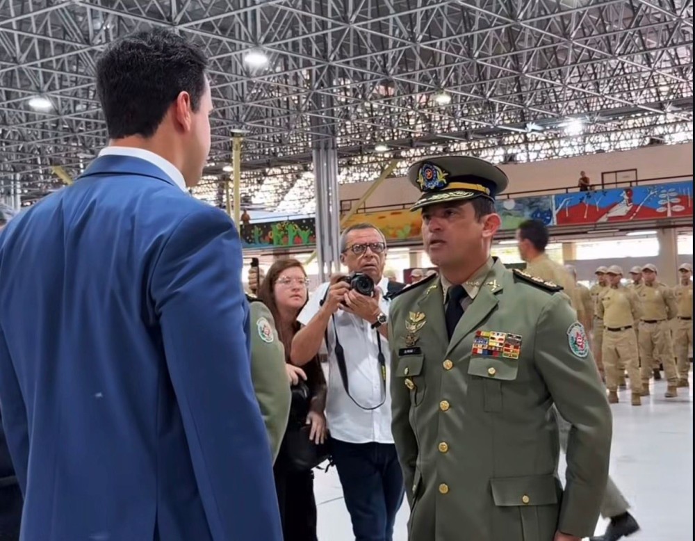 Lucas Ribeiro realiza passagem de comando do CPRII para Coronel Esaú de Lucena