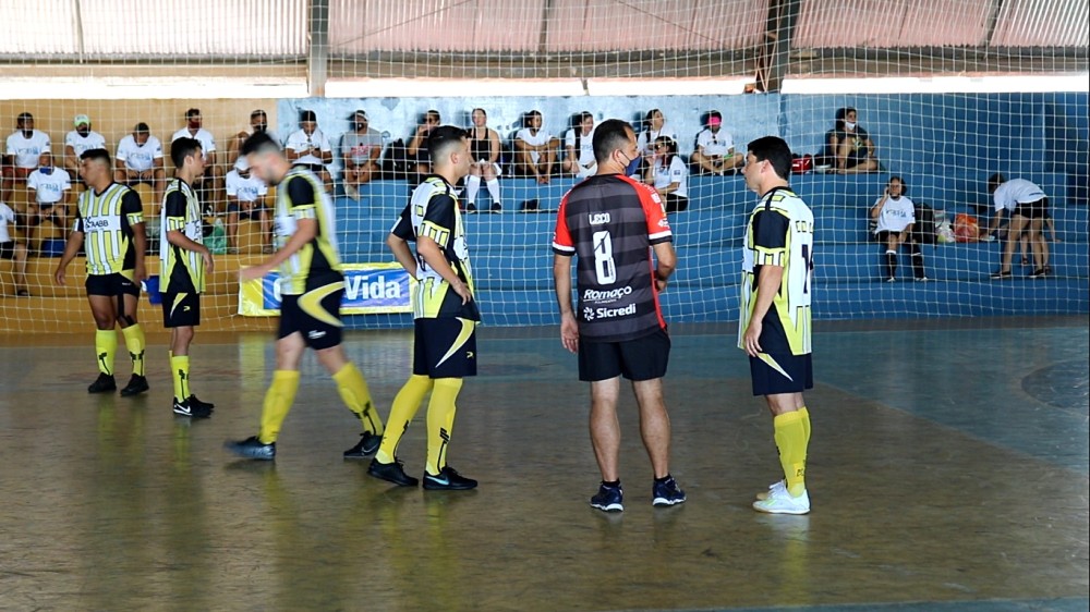 Campeonato esportivo reúne atletas paraibanos em Patos (PB)